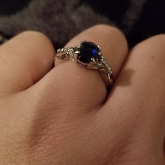 💖 925 Sterling Silver Cushion Cut Sapphire Ring - Picture 6 of 6